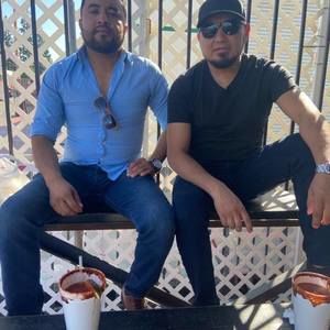 Meet your Posher, Armando